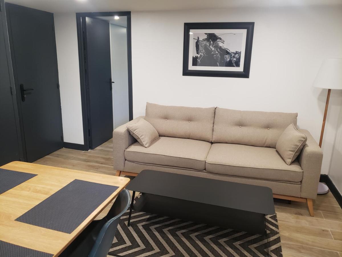 Cosy Lägenhet Coubron Exteriör bild